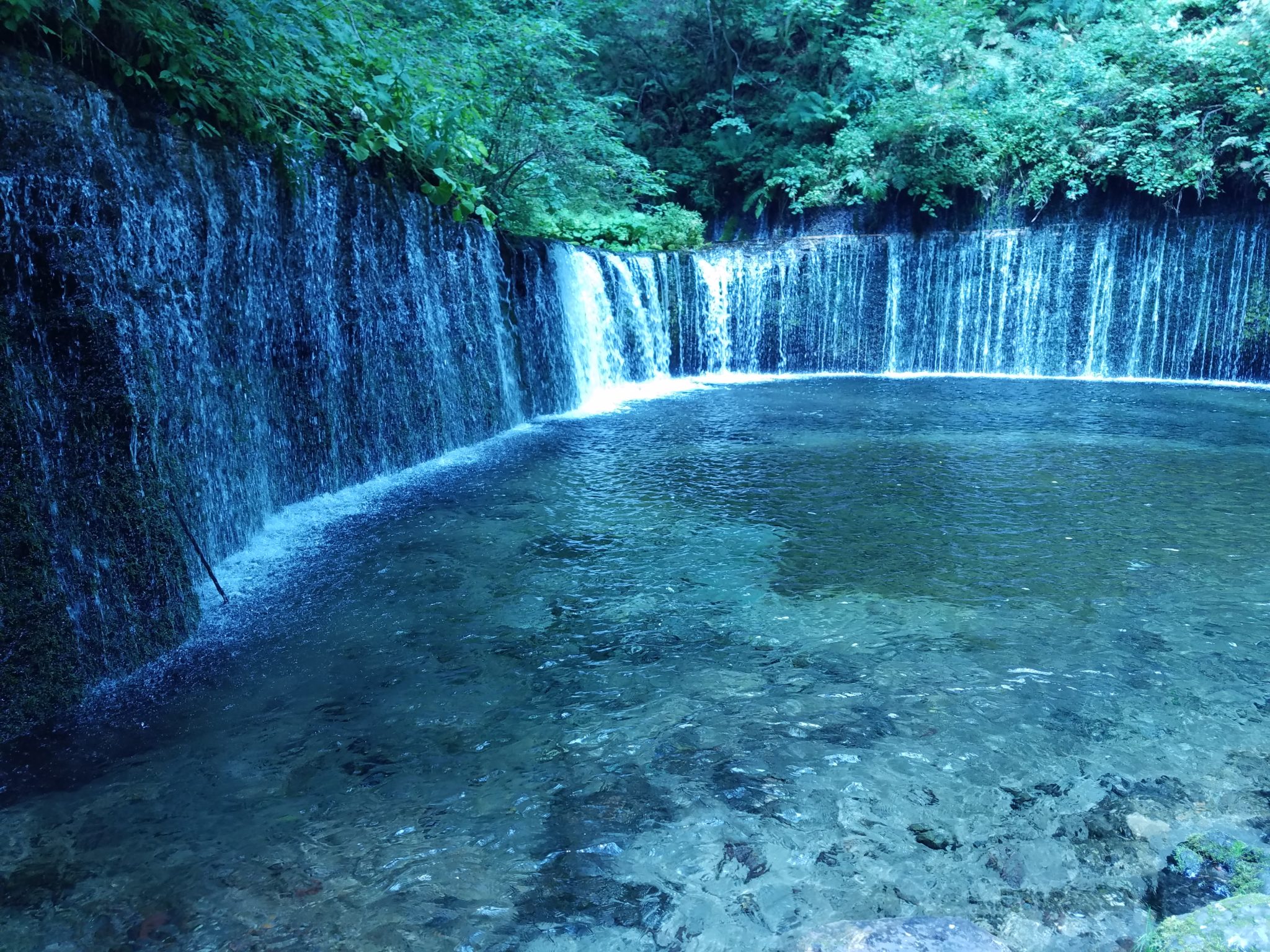 軽井沢の【白糸の滝】 旅人になりたい